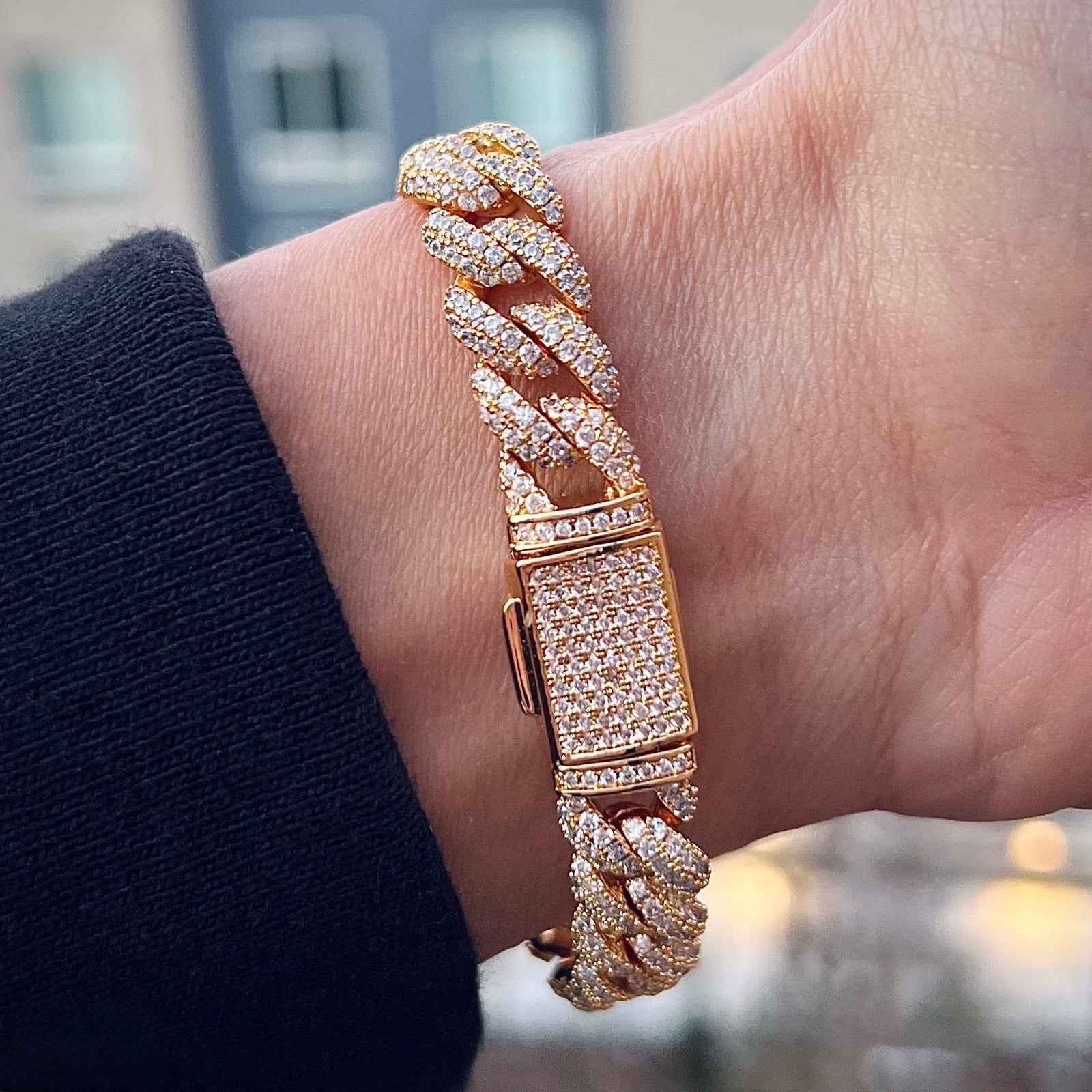 Moissanite Southbeach Bracelet (10mm) 8cts