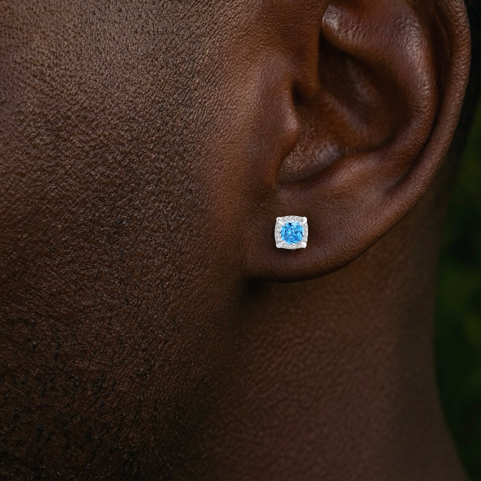 Clustered Emerald Diamond Earrings