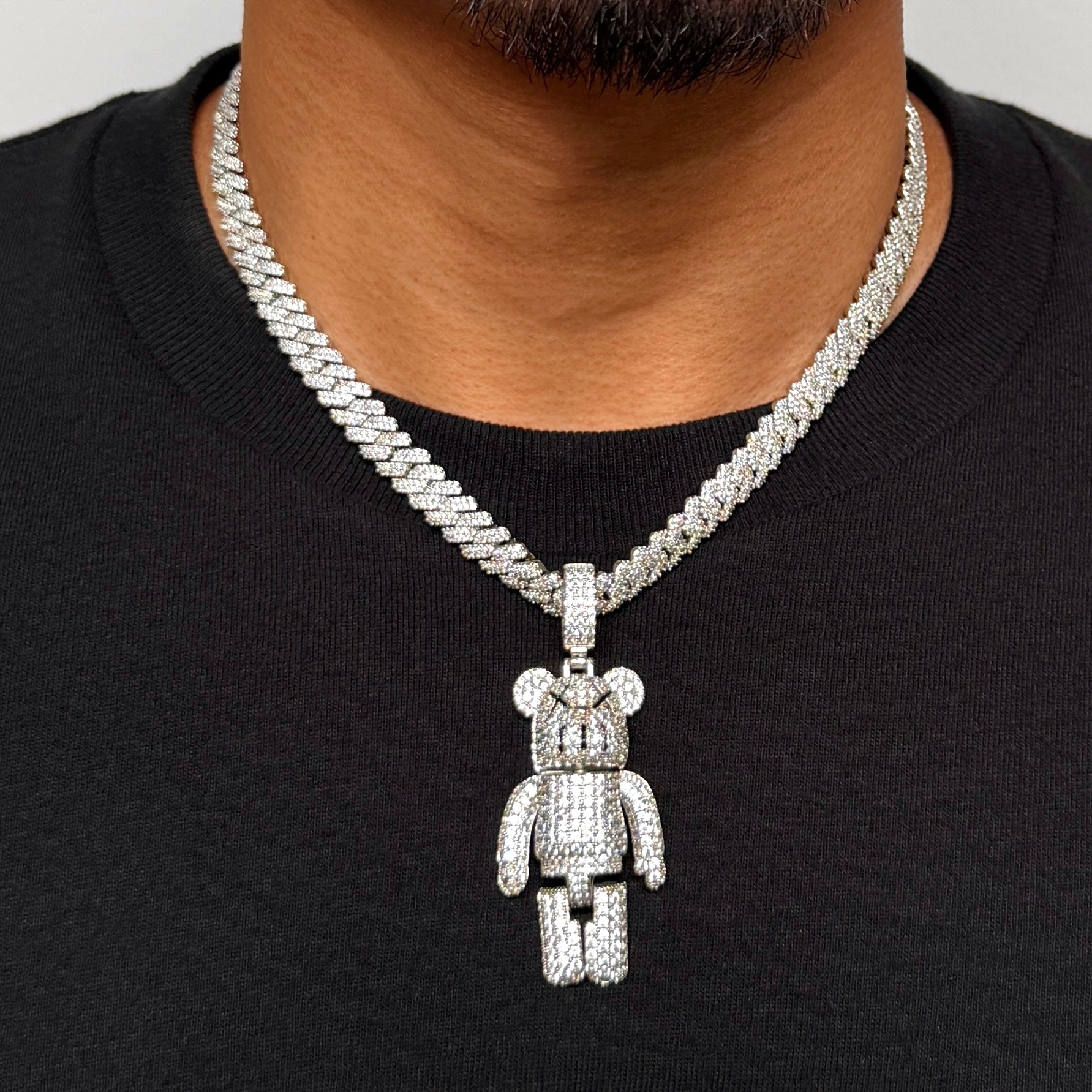 Kaw Diamond Pendant