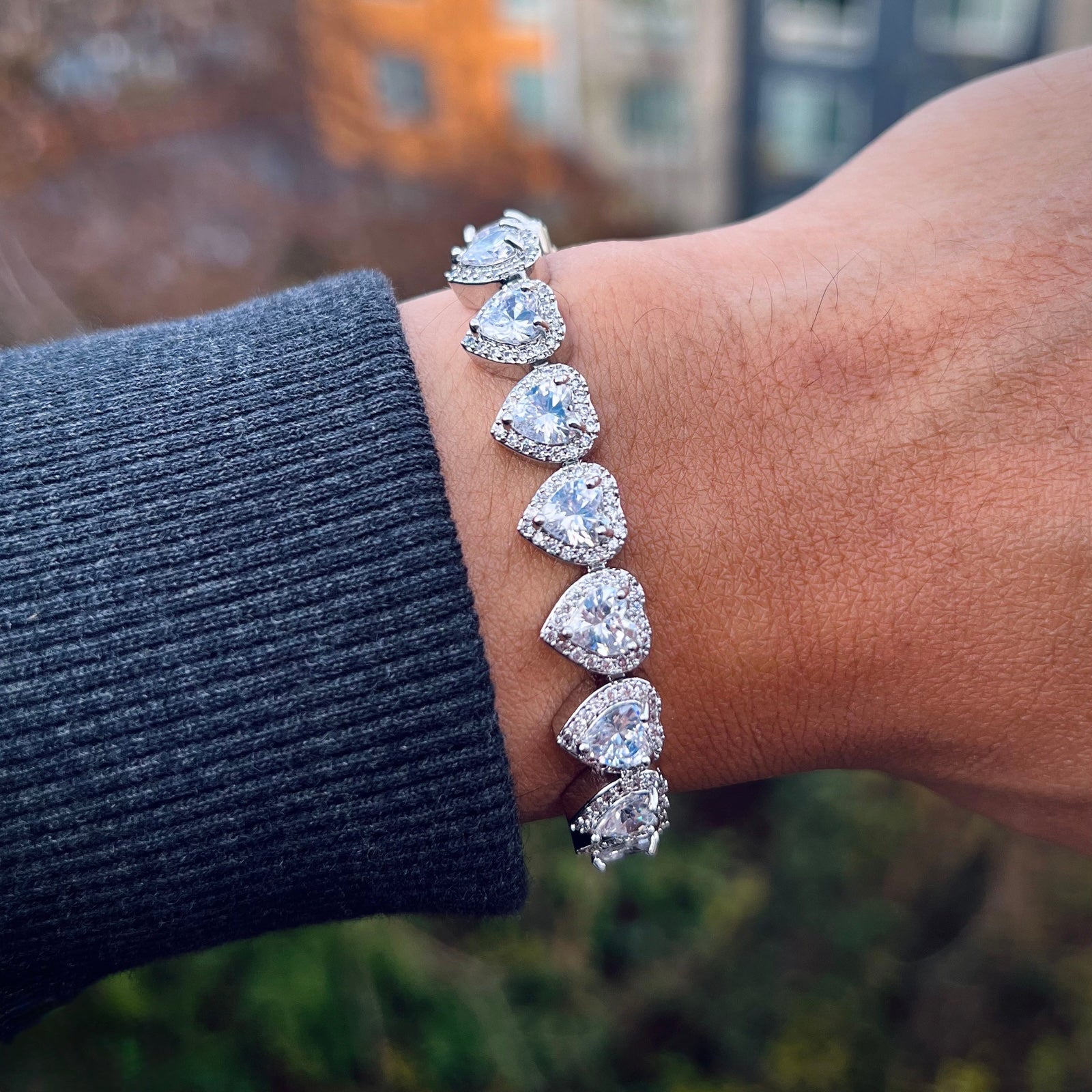 Clustered Heart Tennis Bracelet 10mm