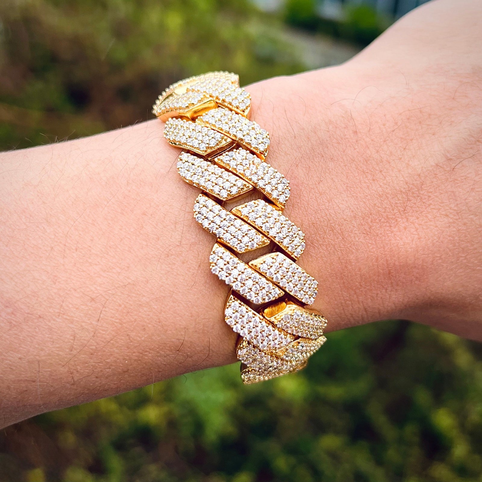 Diamond Prong Chain Set 19mm