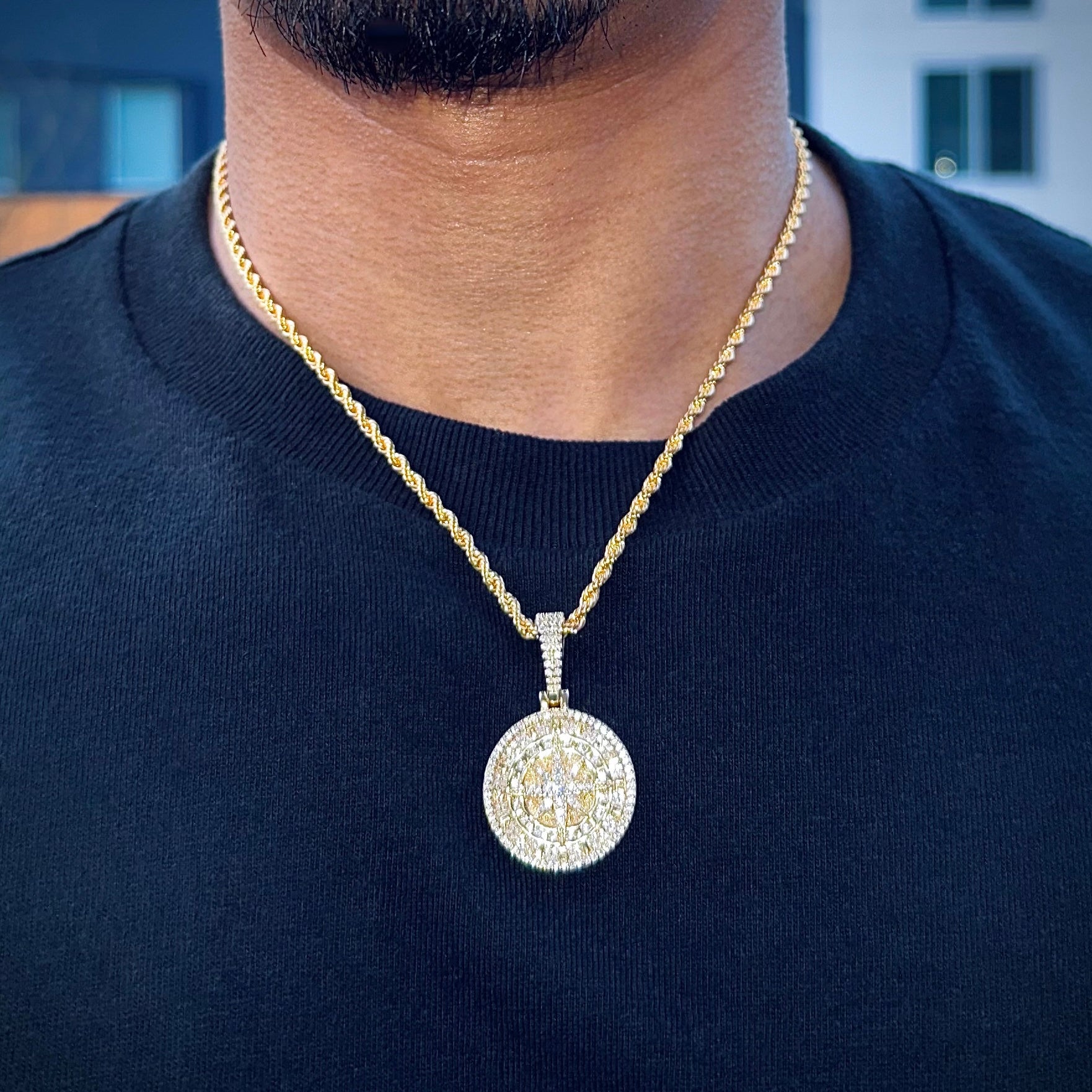 Moissanite Compass Gold Pendant 2.8 cts