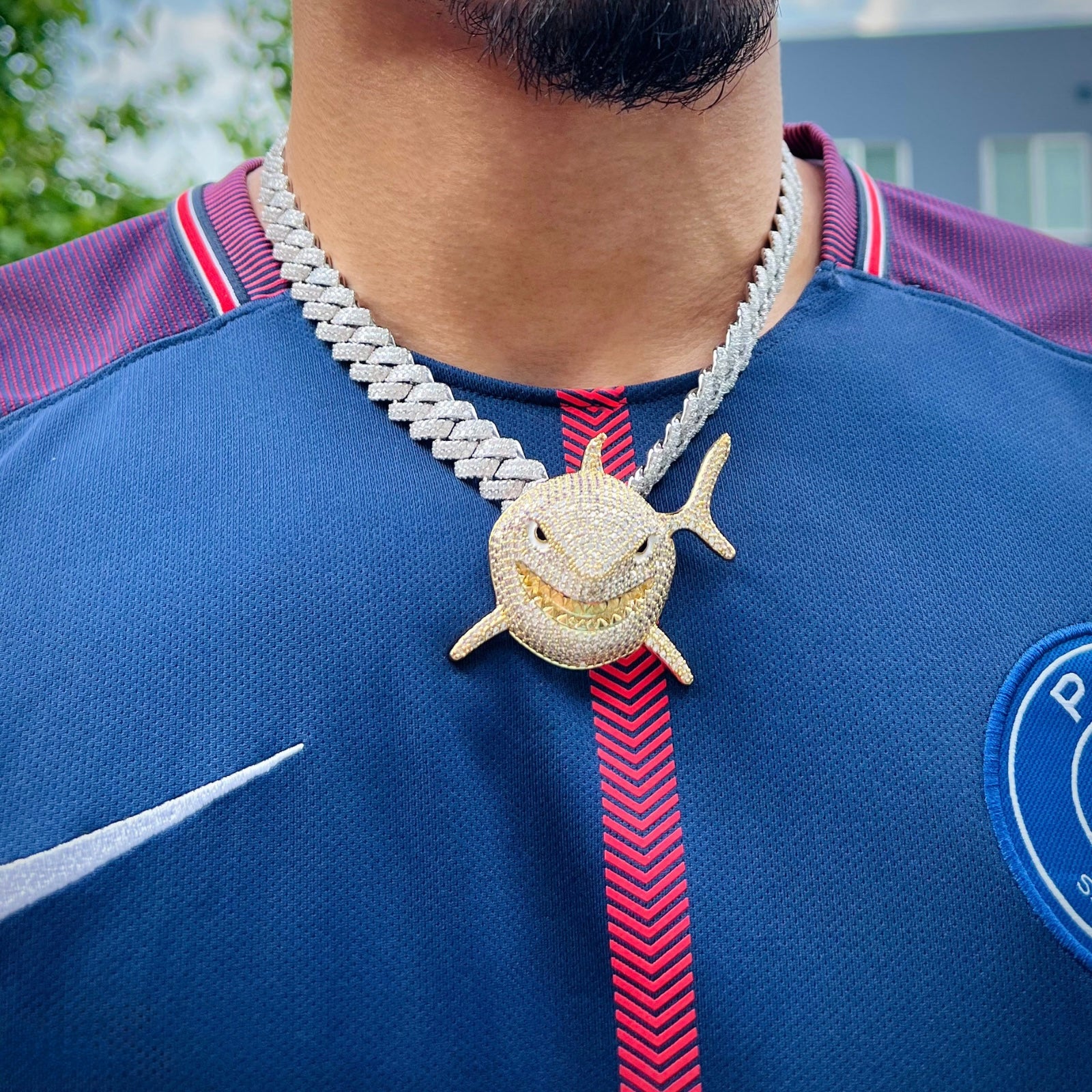 Jaws Diamond Gold Pendant