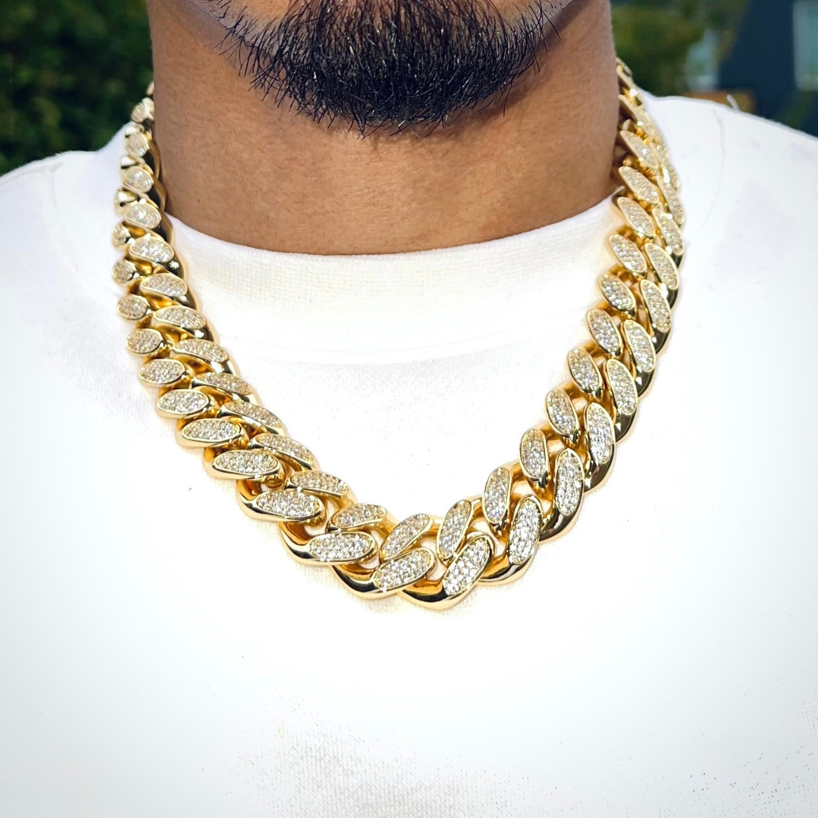 Miami Cuban Diamond Chain 18mm